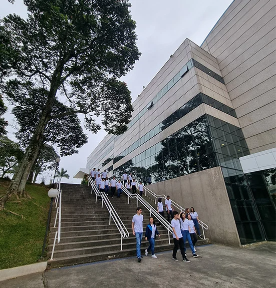 Ja conhece a arena cwg? N? Aff se vc é de salvador precisa